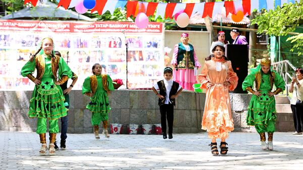 Татаро-башкирский национальный праздник Сабантуй в Оше - Sputnik Кыргызстан