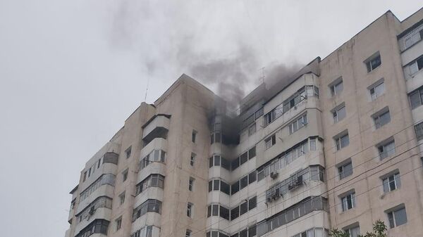 Пожар в многоэтажном доме в Бишкеке - Sputnik Кыргызстан