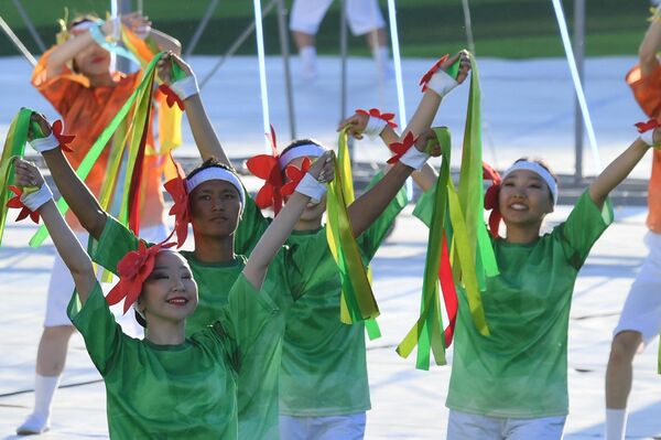 В Якутске (Саха-Якутия, Россия) прошла торжественная церемония открытия VIII Международных спортивных игр &quot;Дети Азии&quot; - Sputnik Кыргызстан