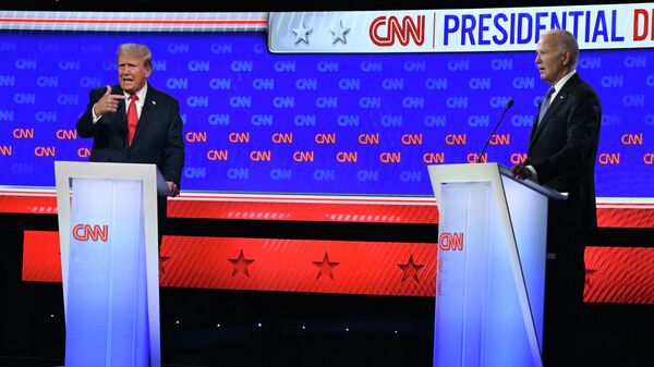 Первые президентские дебаты Джо Байдена и Дональда Трампа на выборах 2024  - Sputnik Кыргызстан