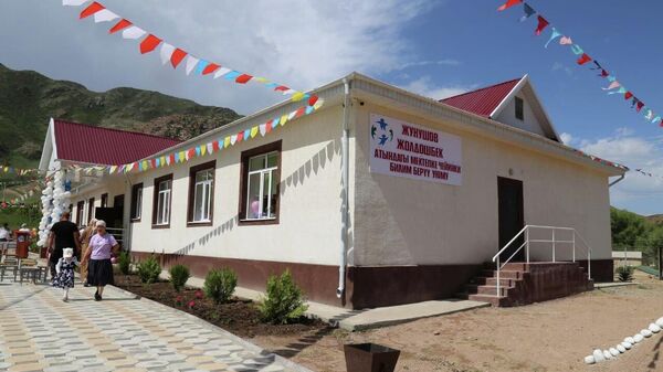 Открытие детского сада в Тонском районе   - Sputnik Кыргызстан