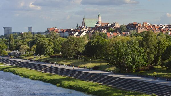 Река Висла и центр города Варшавы. Архивное фото - Sputnik Кыргызстан