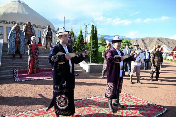 Культурное мероприятие завершилось концертной программой - Sputnik Кыргызстан