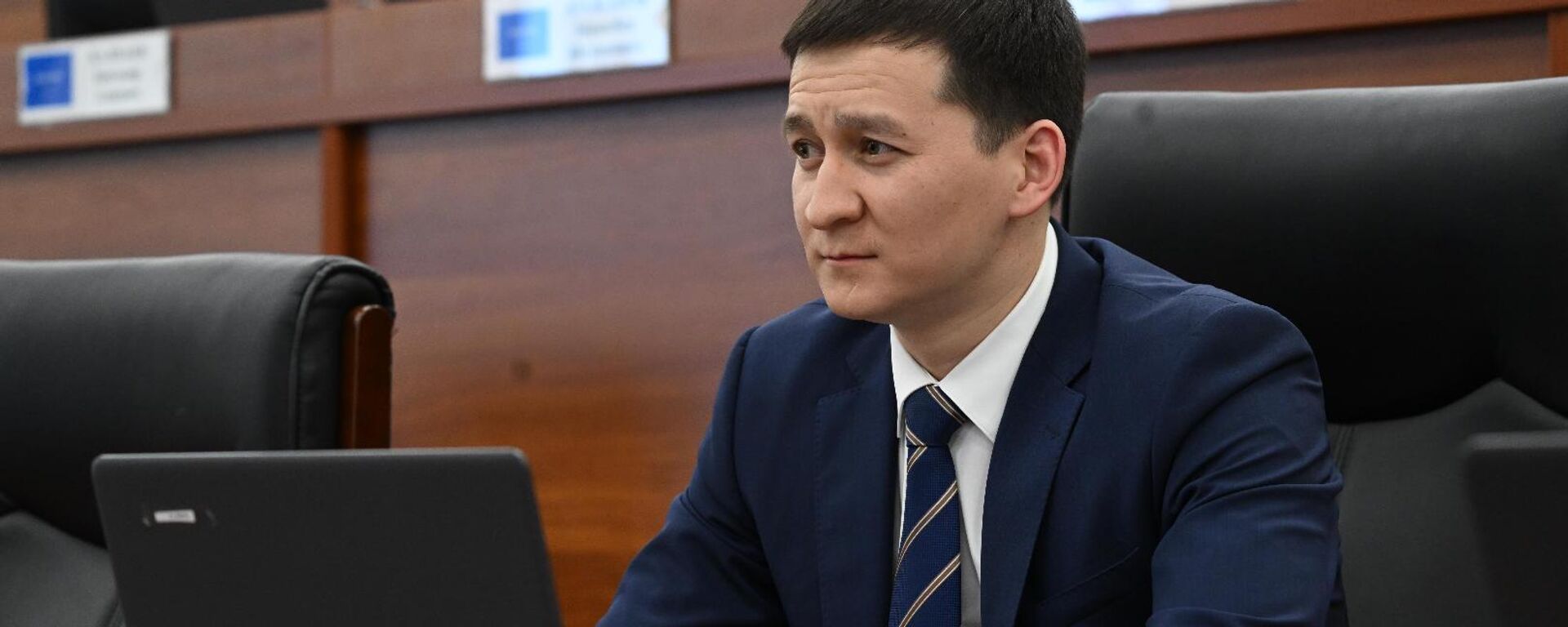 Депутат Жогорку Кенеша Чынгыз Ажибаев - Sputnik Кыргызстан, 1920, 26.02.2026