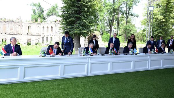 Саммит глав стран-участниц Организации тюркских государств в Азербайджане - Sputnik Кыргызстан