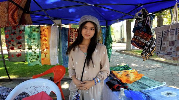 Интересное мероприятие проходит в центре Бишкека — видео - Sputnik Кыргызстан