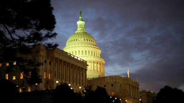 Здание Капитолия США в Вашингтоне. Архивное фото  - Sputnik Кыргызстан