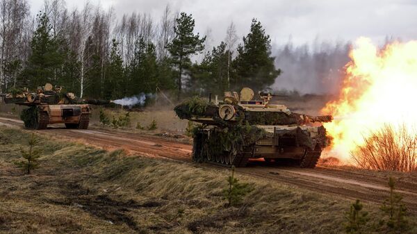 Танки M1 Abrams на военных учениях Огненный щит. Архивное фото - Sputnik Кыргызстан