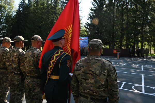 В Новосибирской области РФ вчера начались учения сил специального назначения Коллективных сил оперативного реагирования ОДКБ &quot;Кобальт–2024&quot; - Sputnik Кыргызстан