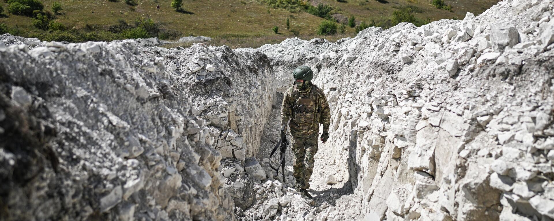 Боевая подготовка штурмовых подразделений 20 и 25 армии в зоне проведения специальной военной операции. Архивное фото - Sputnik Кыргызстан, 1920, 22.08.2024