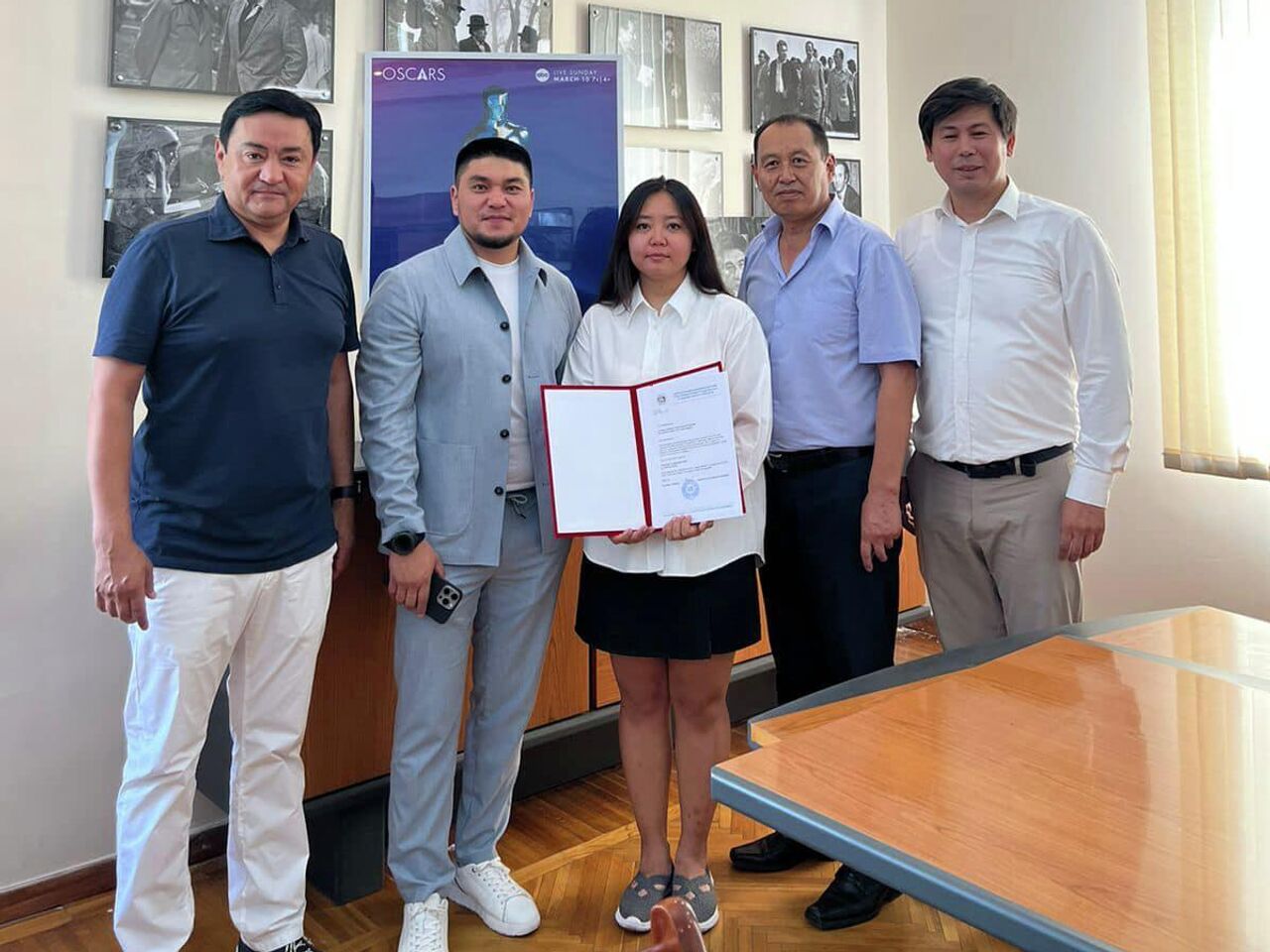 Кішкентай пениса бар секс позициялары бейне