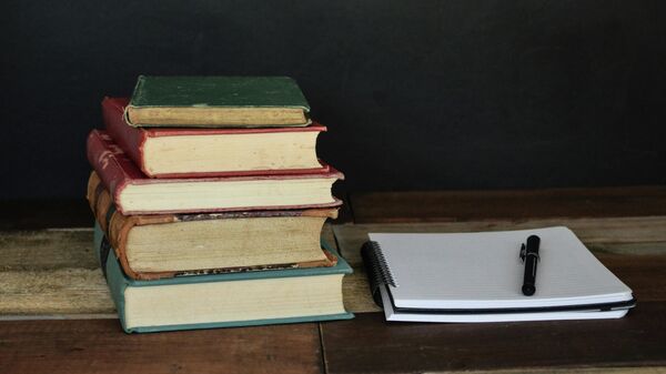 Жазуучулук өнөр - Sputnik Кыргызстан