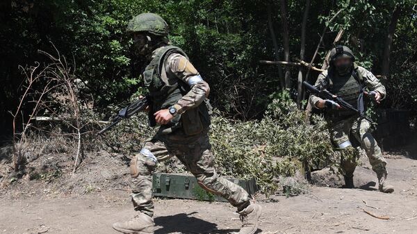 Российские военнослужащие в зоне СВО. Архивное фото - Sputnik Кыргызстан