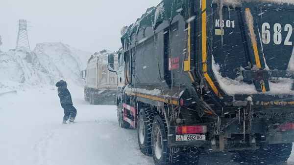 Альтернативная трасса север — юг. Архивное фото - Sputnik Кыргызстан
