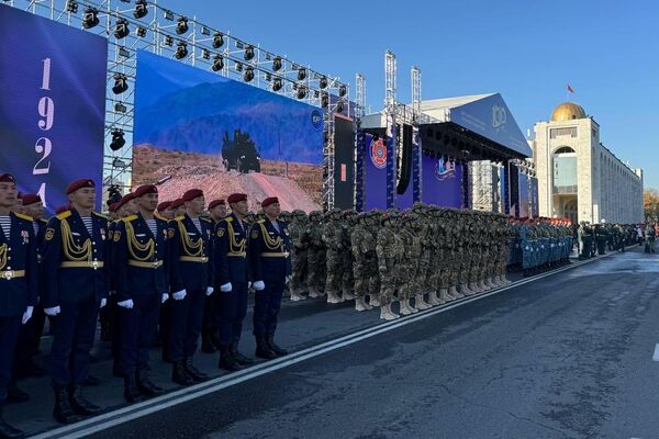 Иш-чарада милициянын жаралуу тарыхын баяндаган видеотасма көрсөтүлдү - Sputnik Кыргызстан