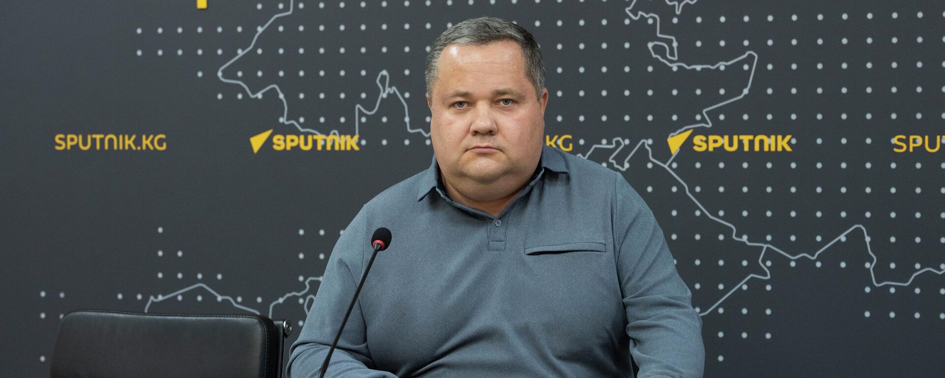 Юрист Владимир Плужник  - Sputnik Кыргызстан, 1920, 03.10.2025