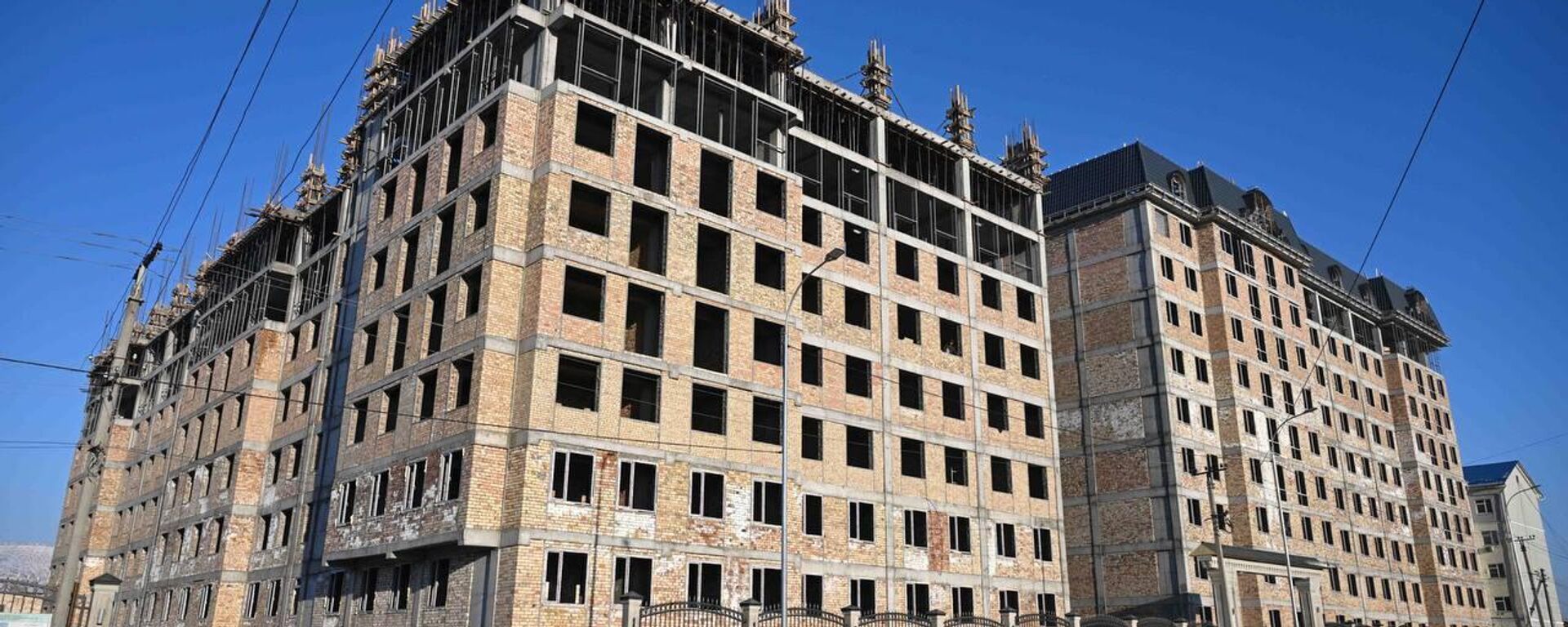 Строительство жилых комплексов в Джалал-Абаде. Архивное фото - Sputnik Кыргызстан, 1920, 05.12.2025