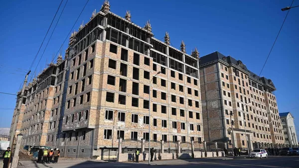 Строительство жилых комплексов в Джалал-Абаде. Архивное фото - Sputnik Кыргызстан