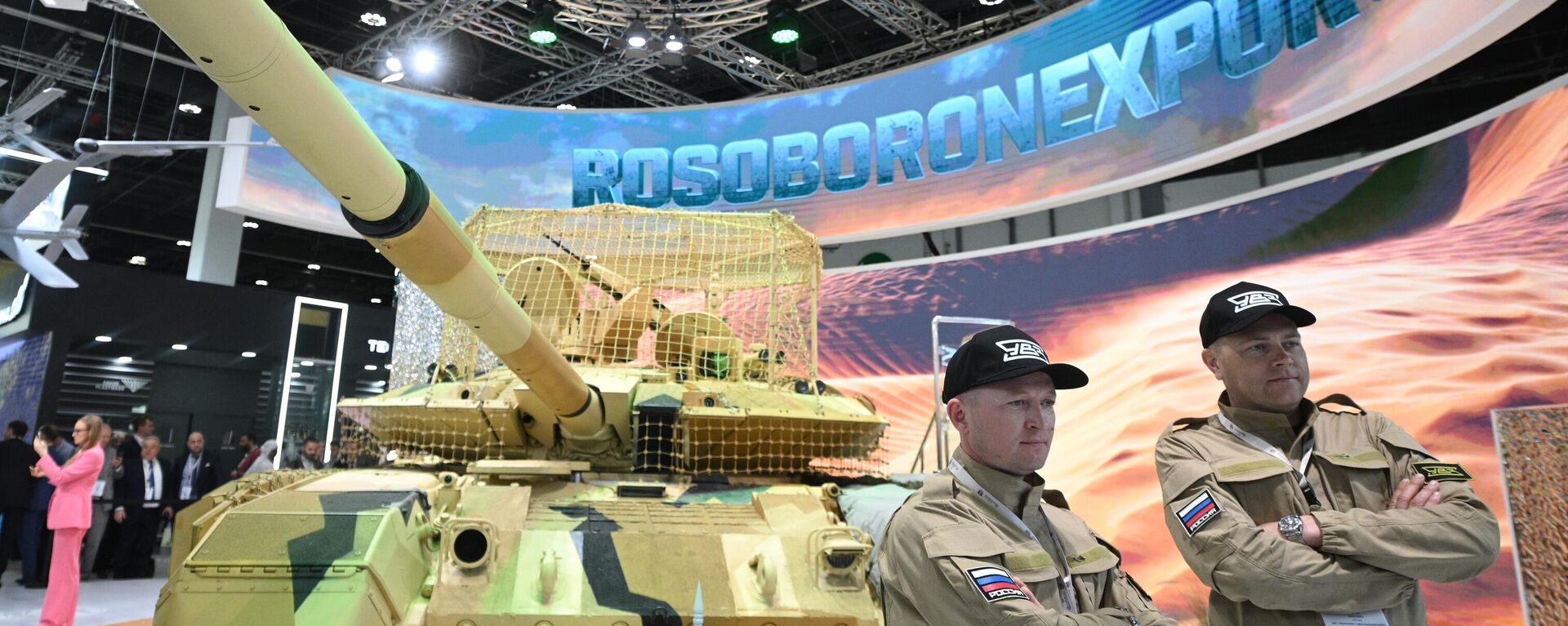 Экспортная версия танка Т-90МС Прорыв на выставке IDEX 2025 в ОАЭ - Sputnik Кыргызстан, 1920, 18.02.2025