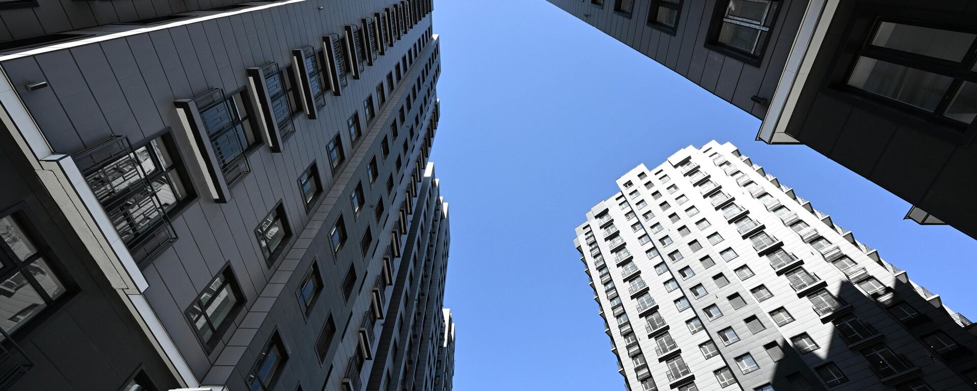 МИК куруган турак-жай комплекси. Архив - Sputnik Кыргызстан, 1920, 26.12.2025