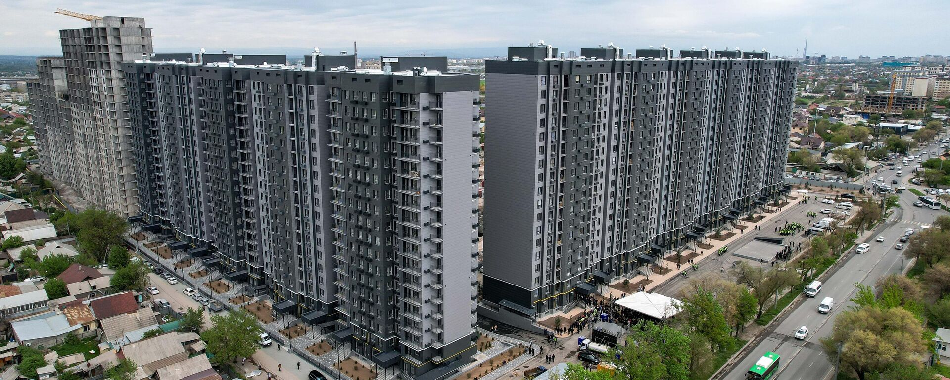 Жилой комплекс Мурас в Бишкеке. Архивное фото - Sputnik Кыргызстан, 1920, 24.11.2025