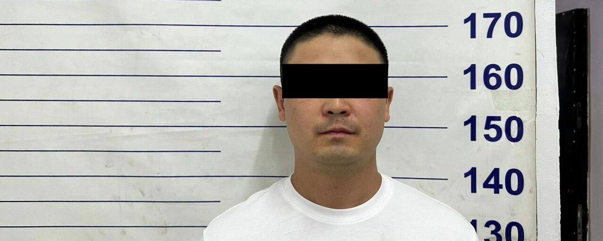 Задержание лжетеррориста, сообщившего о якобы заложенной бомбе в ТРЦ Азия Молле - Sputnik Кыргызстан, 1920, 06.05.2025