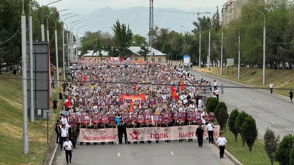 Шествие Бессмертного полка в Бишкеке - Sputnik Кыргызстан