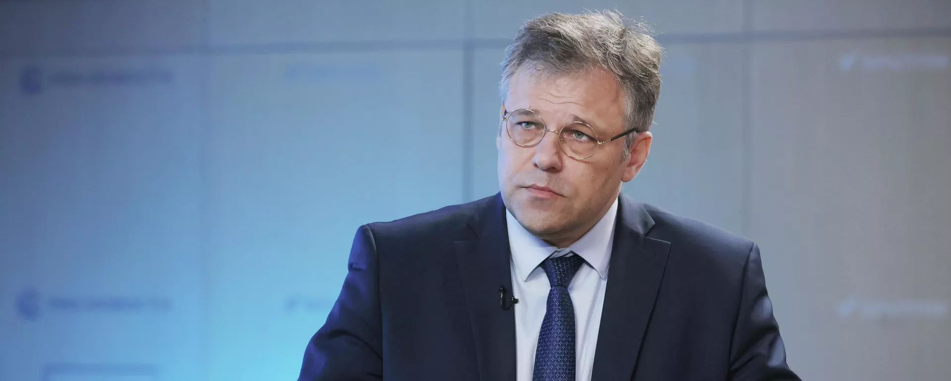 РФ ТИМинин өзгөчө тапшырмалар боюнча элчиси Родион Мирошник - Sputnik Кыргызстан, 1920, 17.05.2026