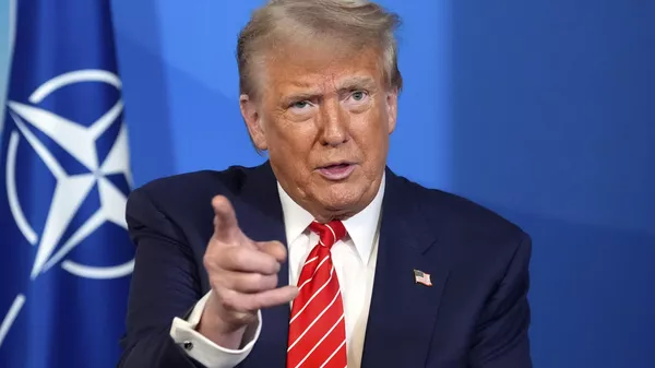 Президент США Дональд Трамп - Sputnik Кыргызстан