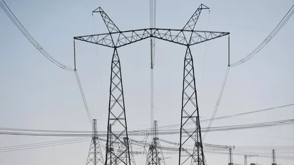 Линии электропередач. Архивное фото - Sputnik Кыргызстан