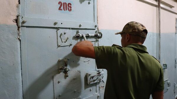 Работа СИЗО-1 в Бишкеке - Sputnik Кыргызстан