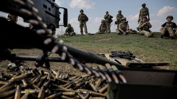 Украинанын чыгышындагы украин аскерлери. Архив - Sputnik Кыргызстан