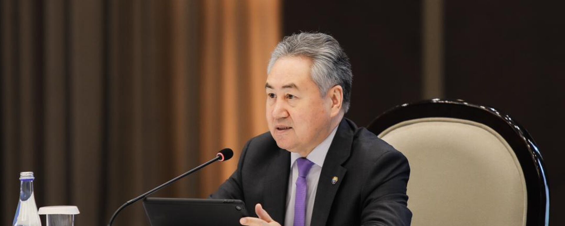 Встреча министров иностранных дел КР и РУз в Бишкеке - Sputnik Кыргызстан, 1920, 16.11.2025