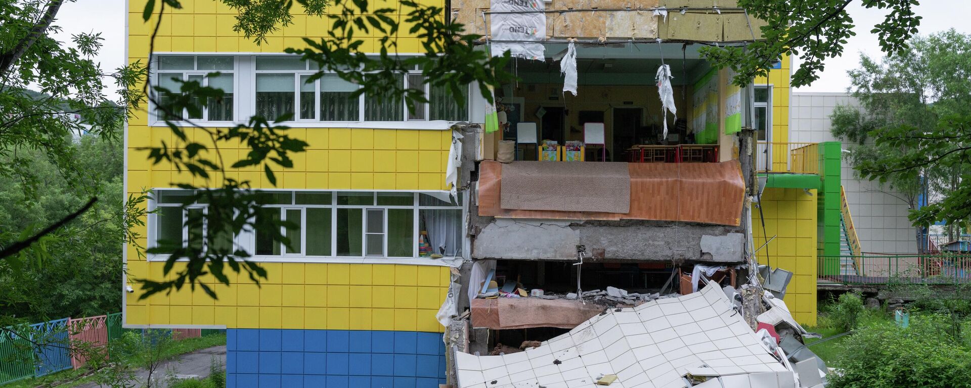 Камчаткадагы жер титирөөнүн кесепети - Sputnik Кыргызстан, 1920, 05.08.2025