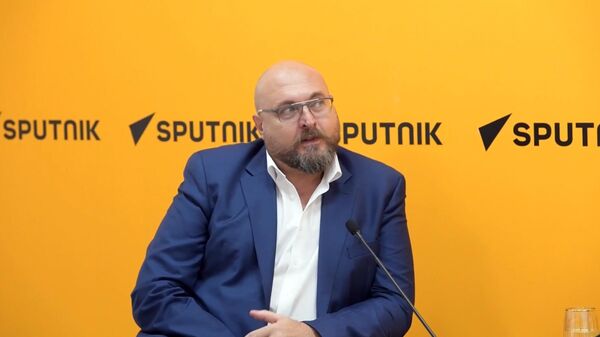 Директор ЦМС Министерства просвещения РФ Сергей Малышев - Sputnik Кыргызстан
