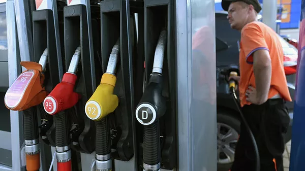 Күйүүчү май куюучу жай - Sputnik Кыргызстан