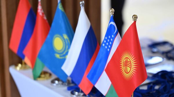 Флаги стран ЕАЭС - Sputnik Кыргызстан