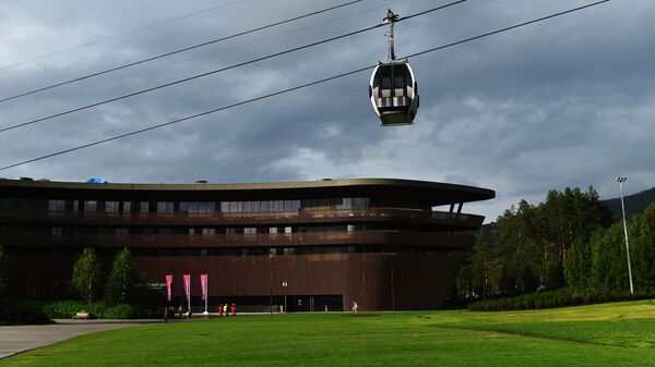 Территория горнолыжного курорта Манжерок в Алтае. Архивное фото - Sputnik Кыргызстан