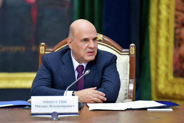 Жапаров Кыргызстан үчүн Евразия экономикалык биримдигине катышуу тышкы экономикалык ишмердүүлүктүн артыкчылыктуу багыты экенин баса белгиледи - Sputnik Кыргызстан