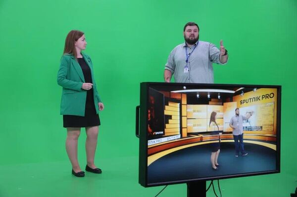 В офисе медиагруппы &quot;Россия сегодня&quot; прошел одиннадцатый модуль проекта для журналистов стран СНГ &quot;SputnikPro на Зубовском&quot; - Sputnik Кыргызстан