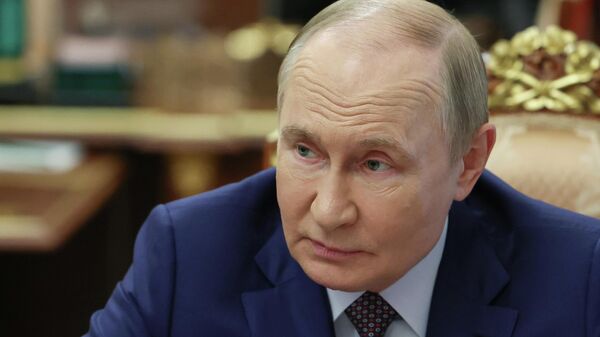 Президент России Владимир Путин  - Sputnik Кыргызстан