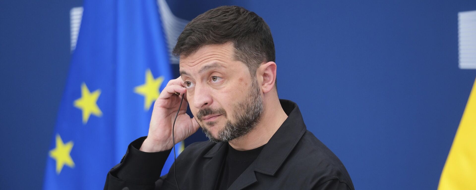 Владимир Зеленский - Sputnik Кыргызстан, 1920, 18.08.2025