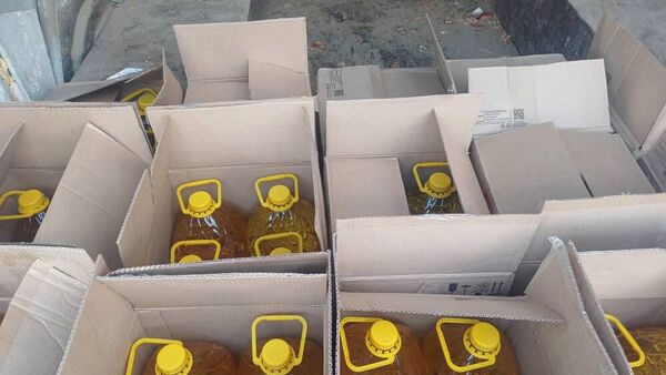 Хищение масла в колонии №27 в Молдовановке - Sputnik Кыргызстан