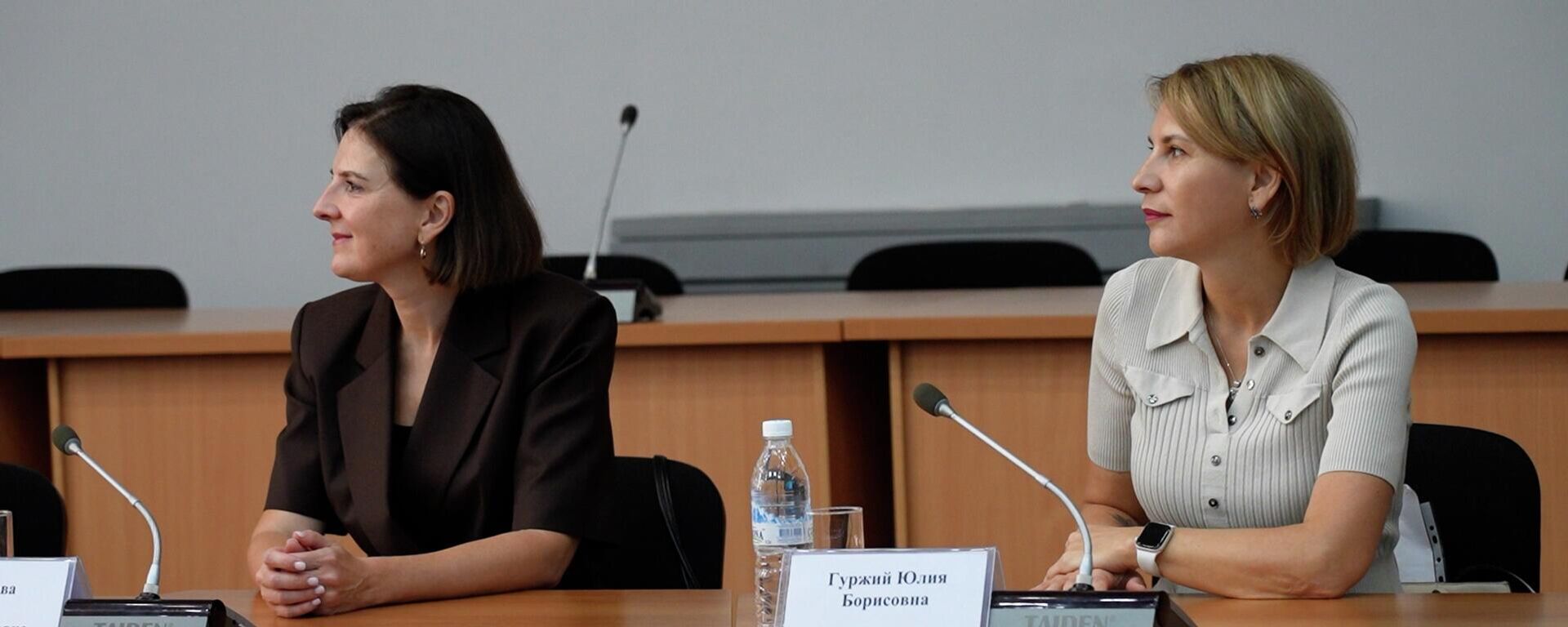 Команда российских врачей-волонтеров прибыла в Кыргызстан — видео - Sputnik Кыргызстан, 1920, 18.08.2025