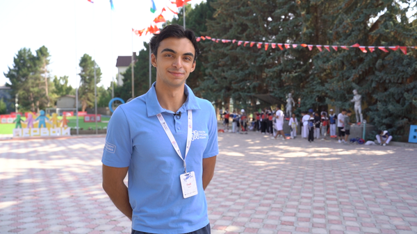 Волонтер программы Послы русского языка в мире Глеб Коксун - Sputnik Кыргызстан