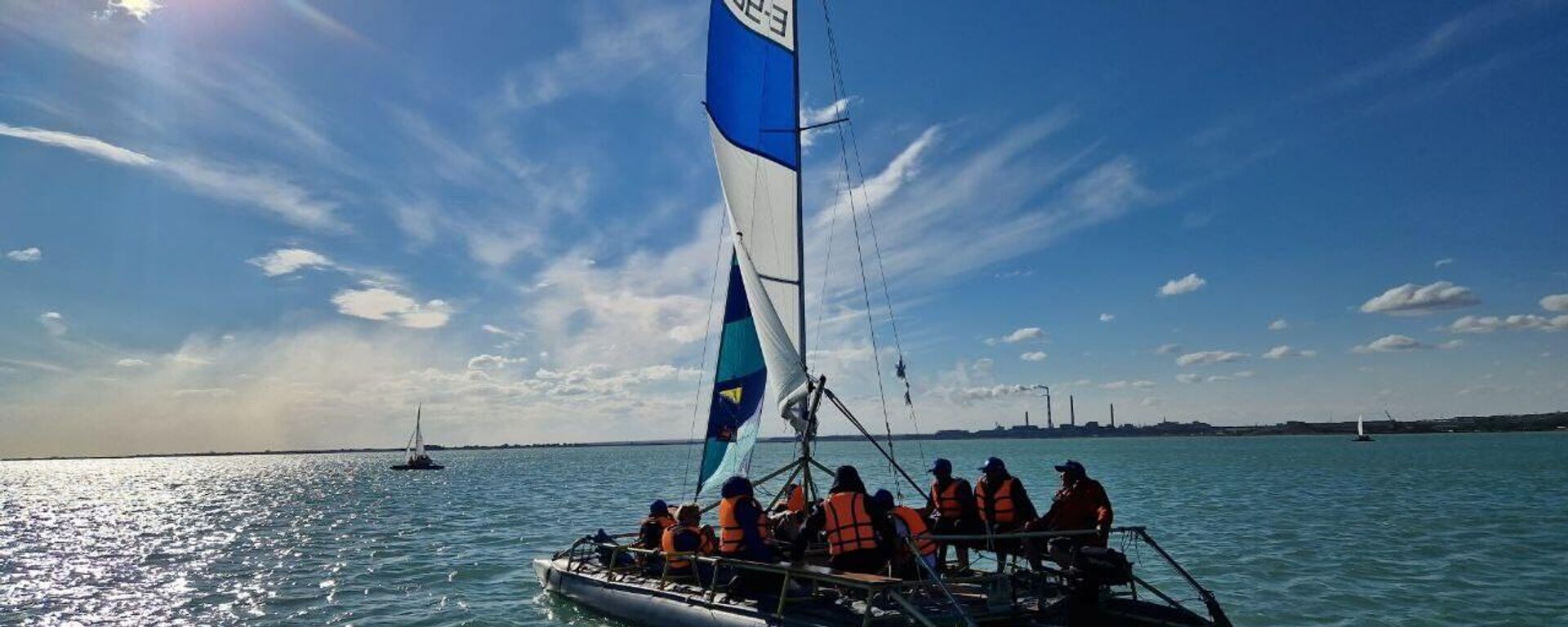 Международный инклюзивный фестиваль “Дни Экстрабилити. Паруса духа – Кыргызстан 2025” - Sputnik Кыргызстан, 1920, 21.08.2025