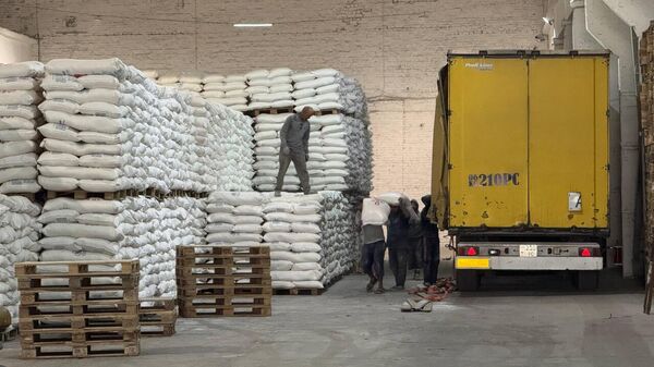 Продовольственная помощь России по линии ВПП ООН
 - Sputnik Кыргызстан