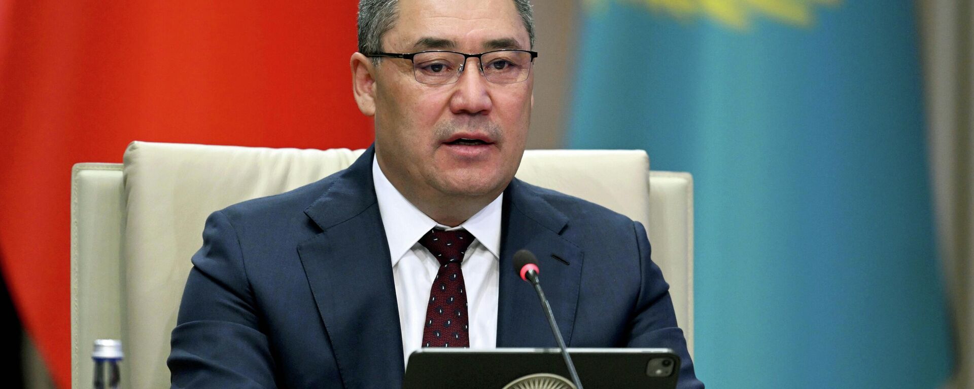 Кыргызстандын президенти Садыр Жапаров  - Sputnik Кыргызстан, 1920, 20.04.2026