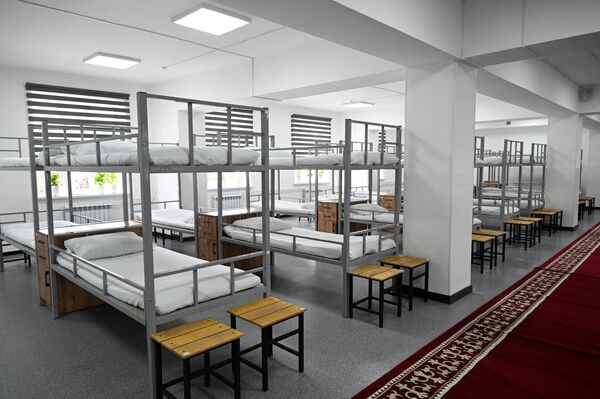 Открытие зданий и сооружений войсковой части № 7702 в Бишкеке - Sputnik Кыргызстан