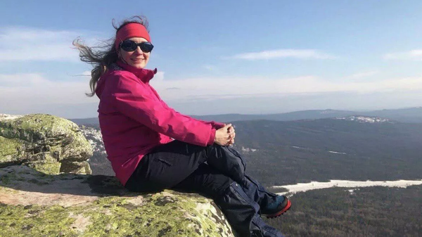 Российская альпинистка Наталья Наговицина - Sputnik Кыргызстан